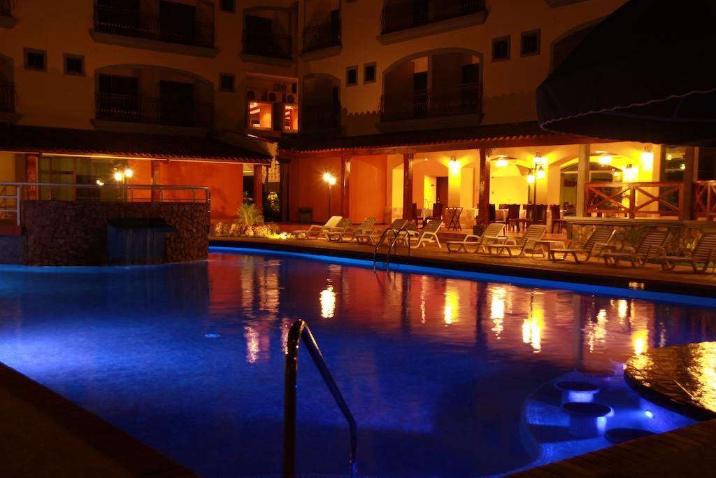Gran Hotel Azuero Chitré エクステリア 写真