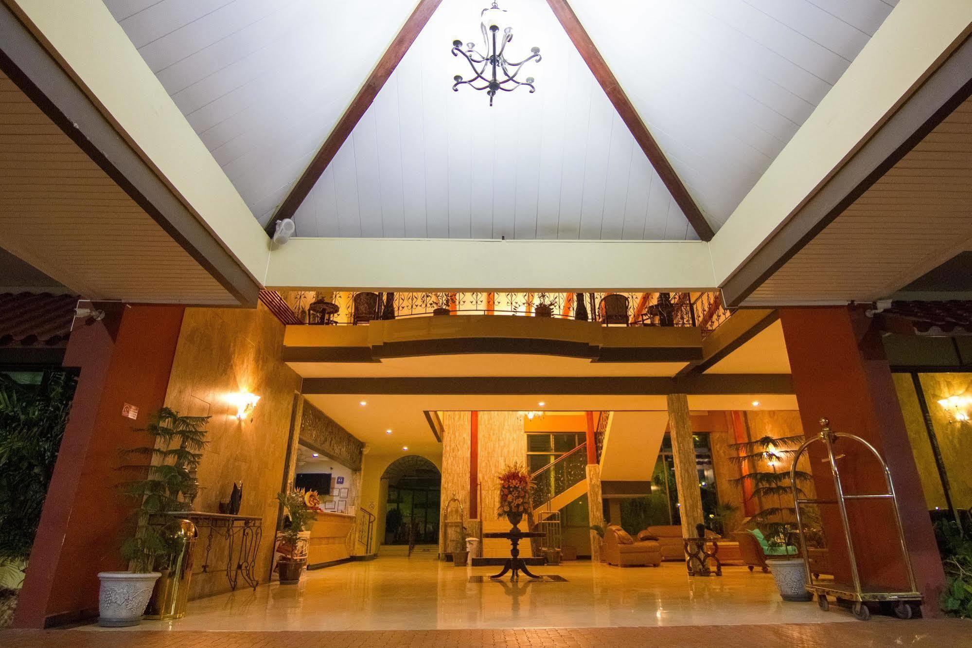 Gran Hotel Azuero Chitré エクステリア 写真