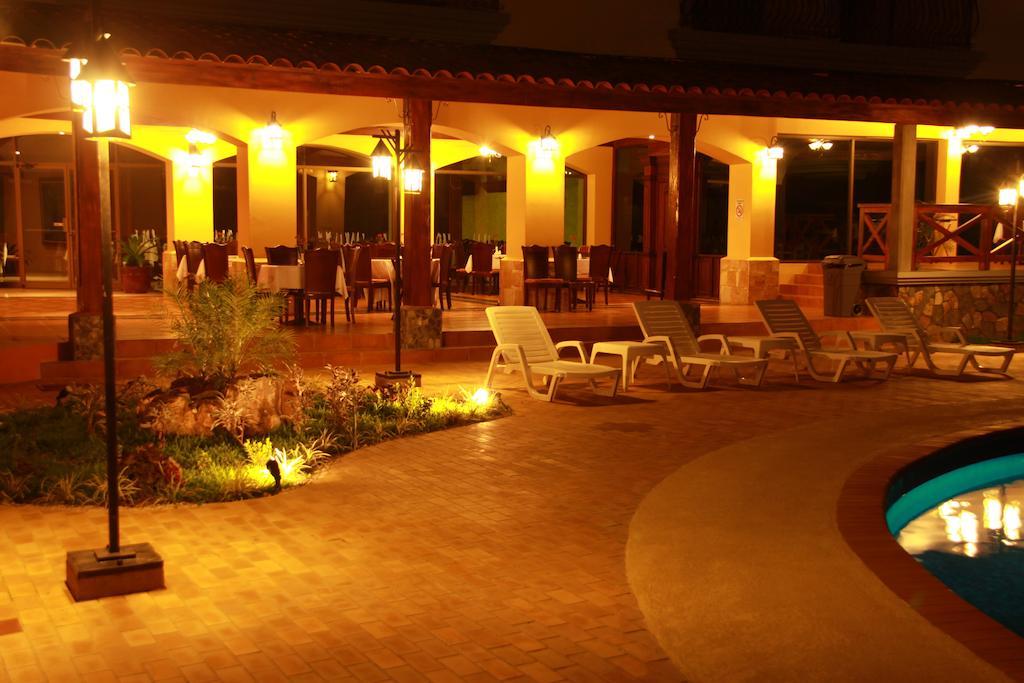 Gran Hotel Azuero Chitré エクステリア 写真
